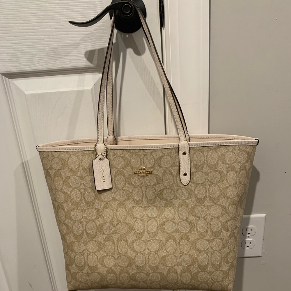Coach tote bag